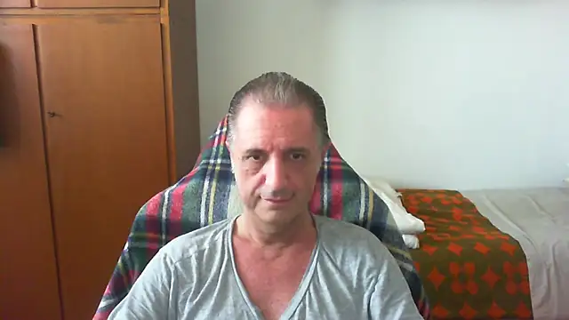 lliuk70mi online show from 05/21/26, 12:12