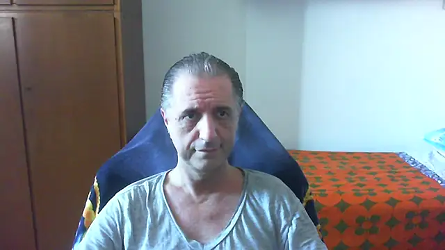 lliuk70mi online show from 05/24/26, 12:43