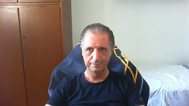 lliuk70mi online show from 05/28/26, 10:45