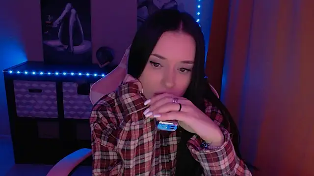 AlisaLink online show from 02/13/25, 06:59