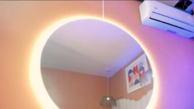 zia cooper online show from 10/07/25, 07:22