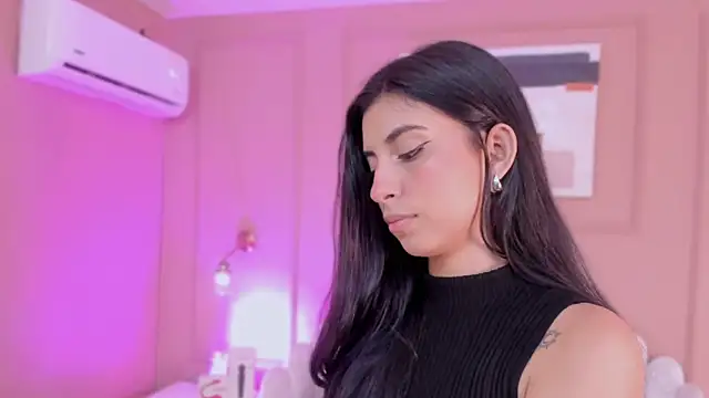 zia cooper online show from 02/18/26, 06:48