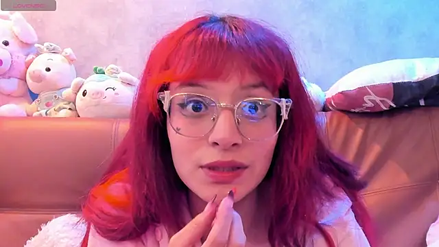 Snapshot of RedMeloddy chatting on 02/02/26, 09:24 RedMeloddy online show from 02/02/26, 09:24