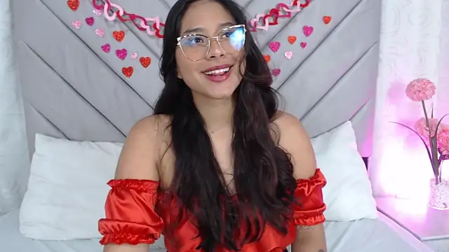 AnnaQueen  online show from 02/21/25, 04:16