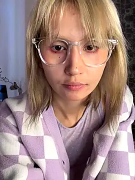 Snapshot of bigbabykiki chatting on 09/26/25, 07:23 bigbabykiki online show from 09/26/25, 07:23