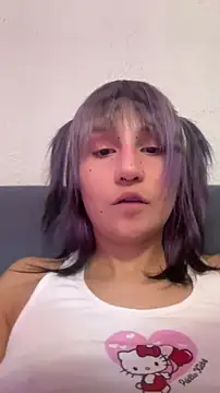 Snapshot of bigbabykiki chatting on 04/05/26, 03:20 bigbabykiki online show from 04/05/26, 03:20