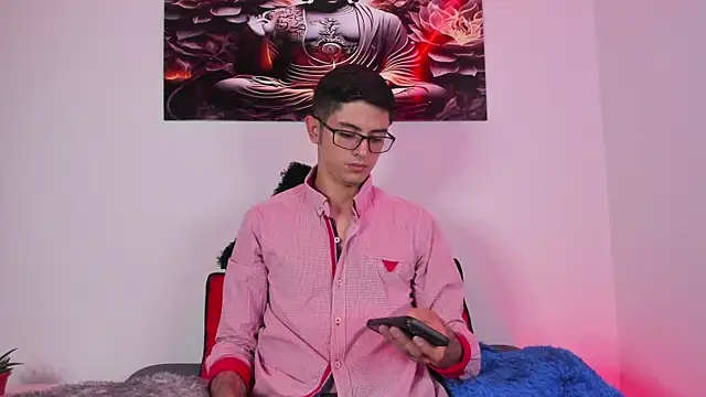 Snapshot of Ethan_Sai___ chatting on 02/07/25, 08:31 Ethan Sai online show from 02/07/25, 08:31