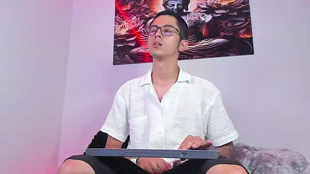 Snapshot of Ethan_Sai___ chatting on 02/24/25, 11:09 Ethan Sai online show from 02/24/25, 11:09