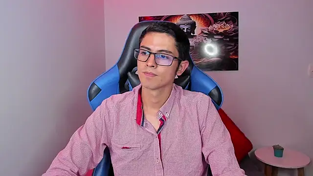 Snapshot of Ethan_Sai___ chatting on 02/27/25, 01:38 Ethan Sai online show from 02/27/25, 01:38