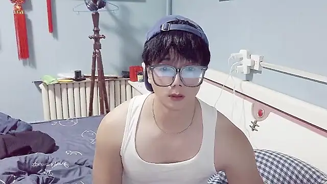 handsome1069 online show from 10/20/25, 02:06