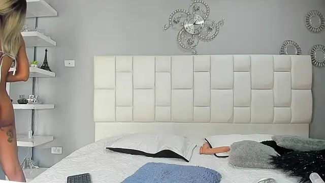 AlessaEcheverri online show from 01/29/25, 04:41