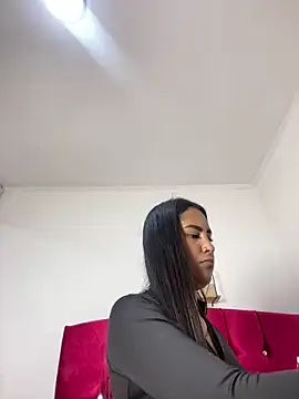 CAM 21X online show from 01/11/25, 06:33