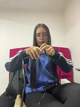 CAM 21X online show from 03/10/25, 01:21