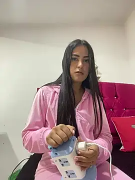 CAM 21X online show from 03/12/25, 01:08