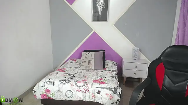 karla charloby online show from 12/21/24, 01:53