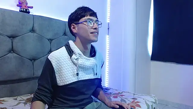 nolanjay  online show from 01/29/25, 08:56