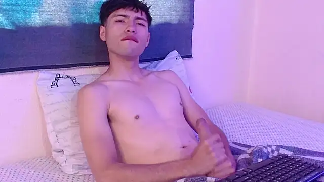 nolanjay  online show from 02/20/25, 02:13