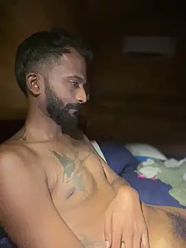 Snapshot of bigfatdick111 chatting on 02/25/26, 09:02 bigfatdick111 online show from 02/25/26, 09:02