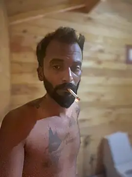 Snapshot of bigfatdick111 chatting on 03/05/26, 06:53 bigfatdick111 online show from 03/05/26, 06:53