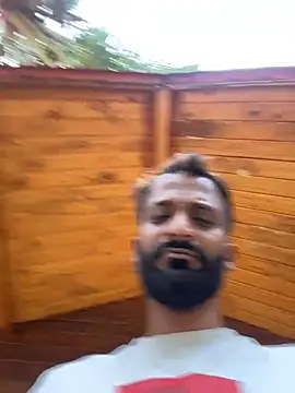 Snapshot of bigfatdick111 chatting on 03/17/26, 06:28 bigfatdick111 online show from 03/17/26, 06:28