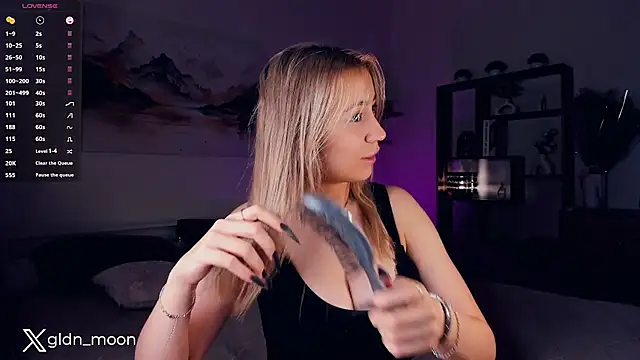 Snapshot of EternalLiberty chatting on 01/25/25, 07:39 EternalLiberty online show from 01/25/25, 07:39