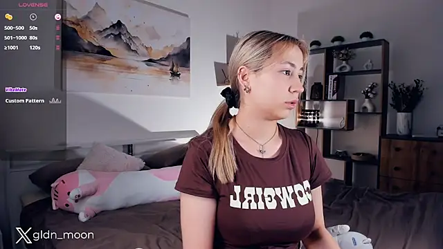 Snapshot of EternalLiberty chatting on 02/08/25, 01:22 EternalLiberty online show from 02/08/25, 01:22