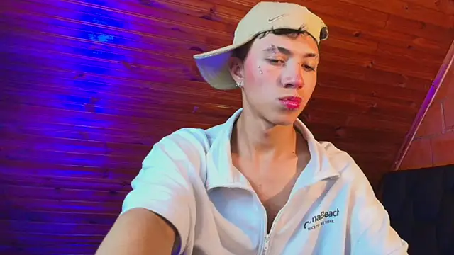 Justyn Ross online show from 11/23/25, 11:37