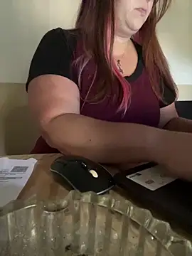 Snapshot of Popinasq chatting on 04/13/26, 07:52 Popinasq online show from 04/13/26, 07:52