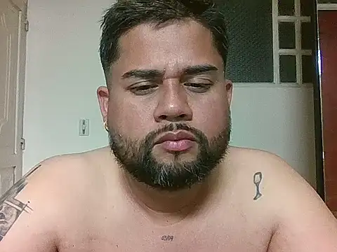 Snapshot of GABRIELGARCIA1313 chatting on 03/03/26, 09:42 GABRIELGARCIA1313 online show from 03/03/26, 09:42