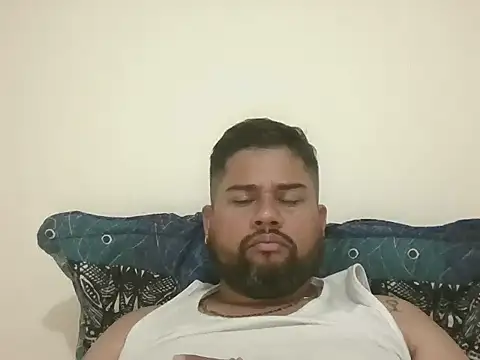 Snapshot of GABRIELGARCIA1313 chatting on 03/25/26, 12:27 GABRIELGARCIA1313 online show from 03/25/26, 12:27