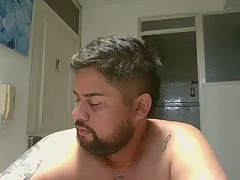 Snapshot of GABRIELGARCIA1313 chatting on 04/02/26, 04:37 GABRIELGARCIA1313 online show from 04/02/26, 04:37