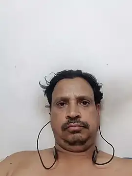 Raj1043 online show from 12/23/24, 08:03