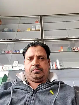 Raj1043 online show from 11/12/25, 06:14