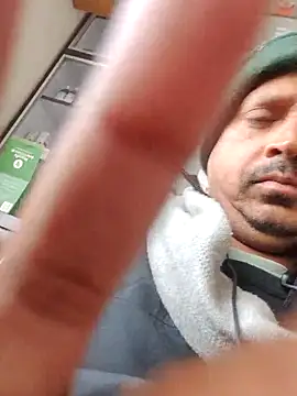 Raj1043 online show from 01/18/26, 05:44