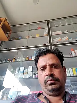 Raj1043 online show from 04/12/26, 10:42