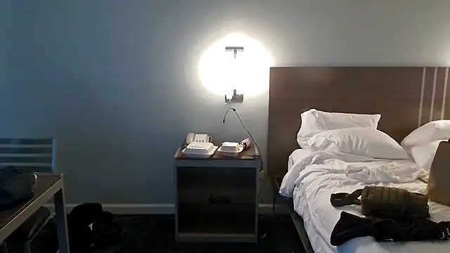 EatMyCake831 online show from 01/30/25, 06:00