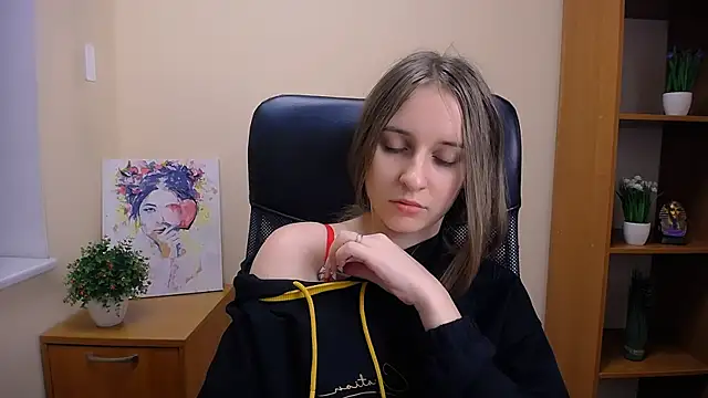  Nicole new online show from 12/03/24, 12:49