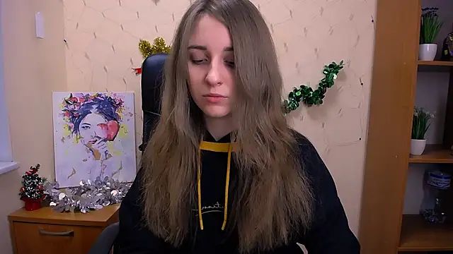  Nicole new online show from 01/03/25, 12:30