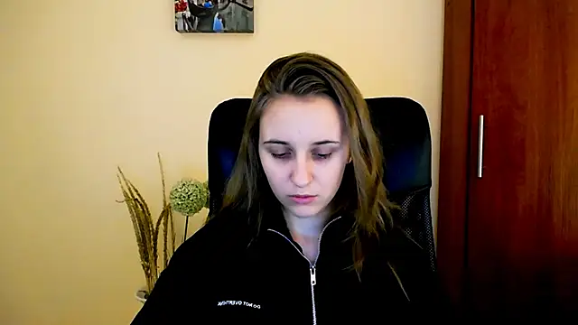  Nicole new online show from 01/06/25, 04:13