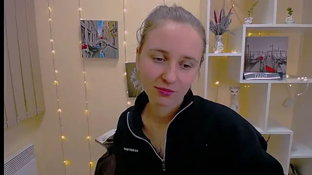  Nicole new online show from 03/05/25, 03:51