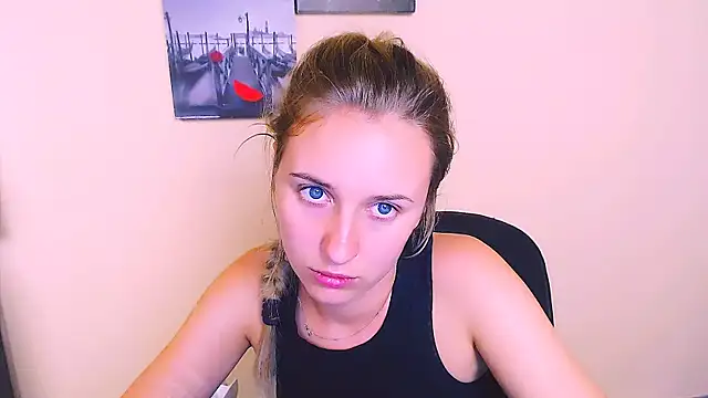 Snapshot of _Nicole_new chatting on 07/28/26, 02:13 Nicole new online show from 07/28/26, 02:13