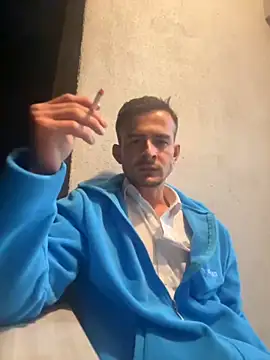 Snapshot of eddy355 chatting on 11/19/25, 09:48 eddy355 online show from 11/19/25, 09:48