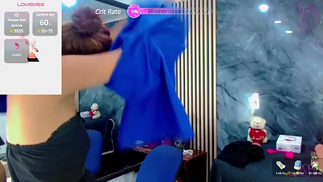 Isalombardi online show from 03/13/25, 03:33