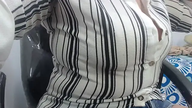 sexy lady 0 online show from 03/04/25, 08:05