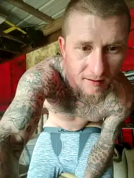 Snapshot of jtw14 chatting on 02/18/25, 07:41 jtw14 online show from 02/18/25, 07:41