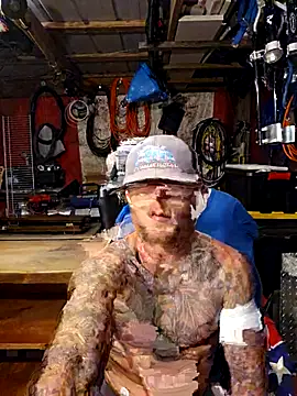 Snapshot of jtw14 chatting on 09/09/25, 03:17 jtw14 online show from 09/09/25, 03:17