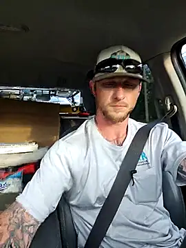 Snapshot of jtw14 chatting on 10/09/25, 12:36 jtw14 online show from 10/09/25, 12:36