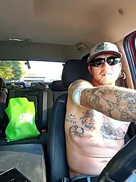 Snapshot of jtw14 chatting on 10/14/25, 09:59 jtw14 online show from 10/14/25, 09:59