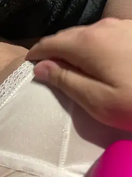 mystik a online show from 10/16/25, 03:29