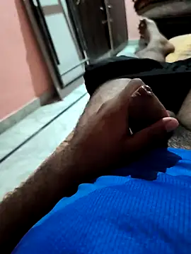 yourboy2000   online show from 09/11/25, 07:41